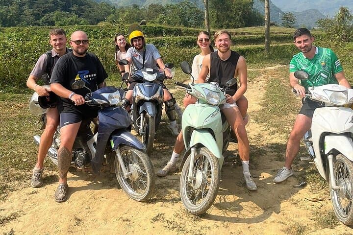 Ha Giang Explorer: 3-Day Motorbike Loop Through the Dong Van Karst Plateau