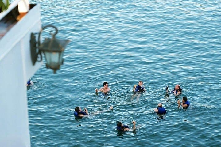 Erina Overnight Cruise: Luxury 2-Day Halong & Lan Ha Bay Escape from Hanoi photo 2