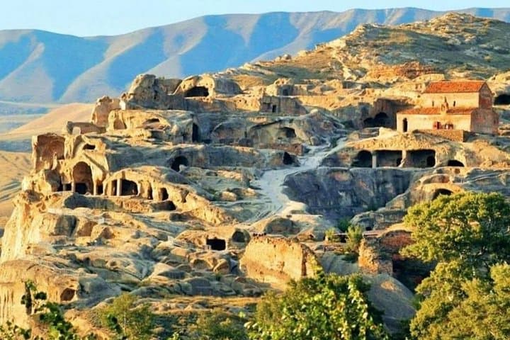 Mtskheta to Uplistsikhe: A Day Through Georgia’s Living Rock and Sacred Hills photo 5