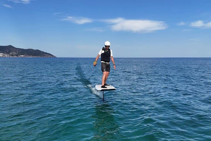 Sitges E-Foil: 1-Hour Private Electric Foil Experience on the Catalan Coast photo 2