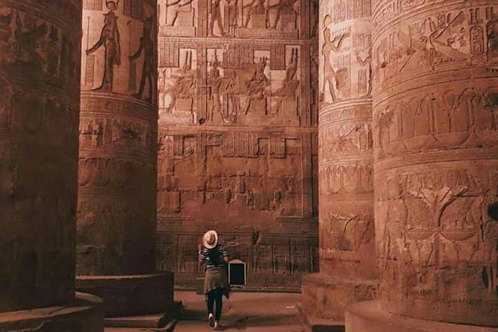 Cairo Pyramids and Egyptian Museum Guided Tour: Explore Giza in a Day photo 3
