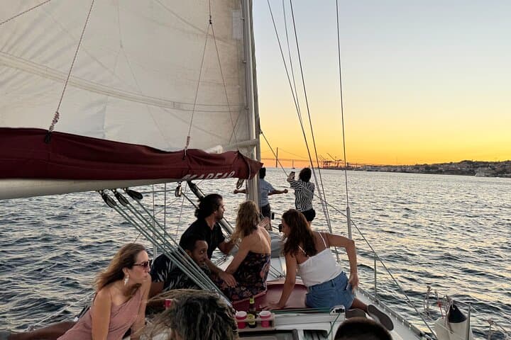 Private 2-Hour Lisbon Sailing Tour with Wine and Snacks photo 6