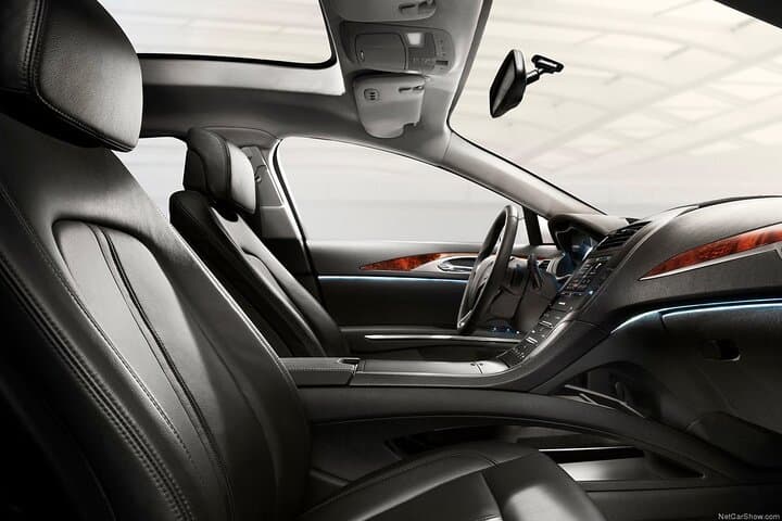 Private Transfer from Theme Park Hotels to Orlando MCO Airport — Fast, Private Car Service photo 2