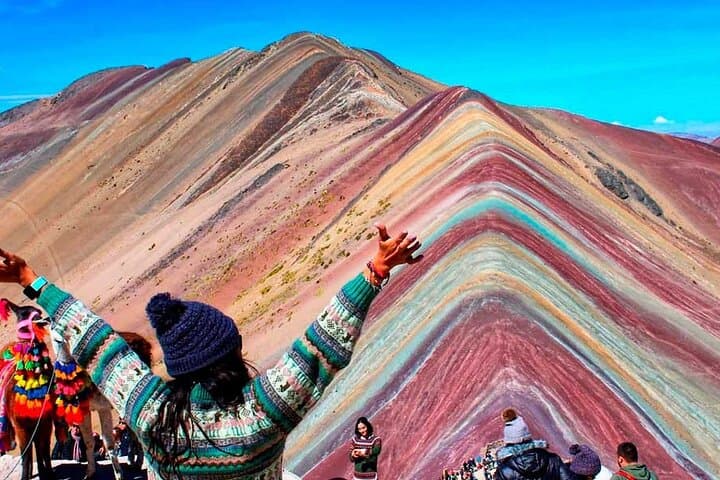 Cusco Private Tour: Vinicunca (Rainbow Mountain) and Palcoyo Full-Day Excursion