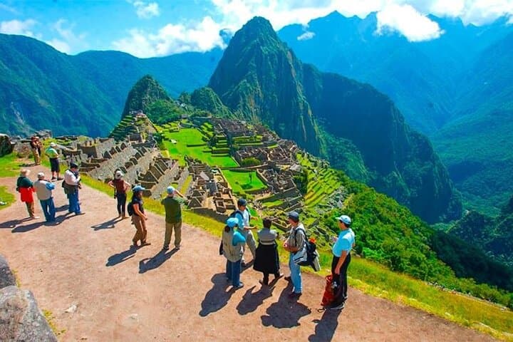 Full-Day Machu Picchu Tour from Cusco: Train, Guided Ruins Walk & Lunch photo 4