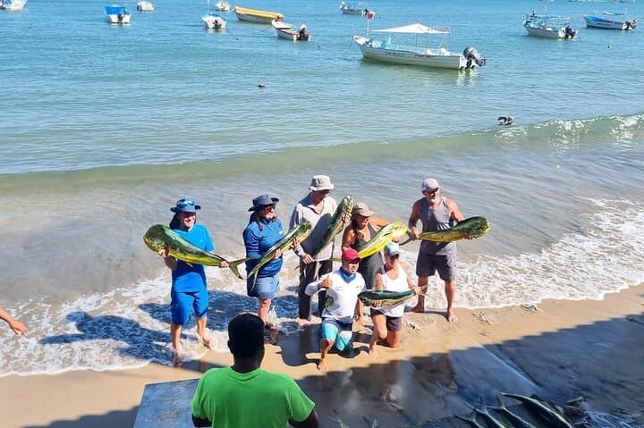Private Fishing Trip in Guayabitos: Reel in Dorado, Tuna & Marlin photo 2