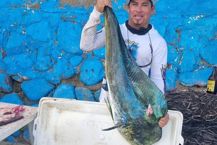 Private Fishing Trip in Guayabitos: Reel in Dorado, Tuna & Marlin photo 4