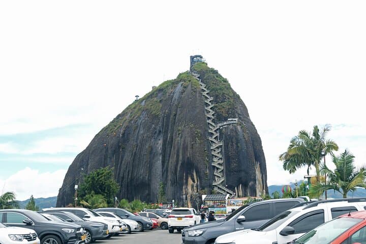 Guatapé & Piedra del Peñol: Private Full-Day Tour from Medellín photo 3