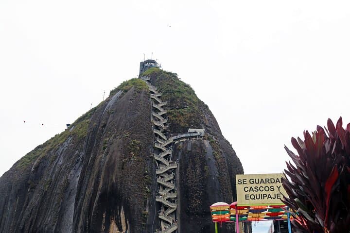 Private Half-Day Tour to Piedra del Peñol from Medellín — Climb, Views & Guatapé