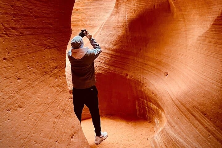 Private Antelope Canyon Day Tour: Lower Antelope, Horseshoe Bend & Navajo Trading Post photo 3