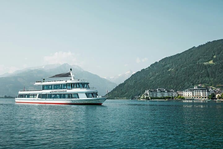 Zell am See Exploration Game: Self-Guided Scavenger Hunt & Historical Walking Tour photo 6