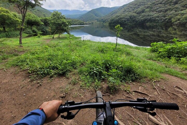 Half-Day MTB Ride to El Tule & Santo Domingo Tomaltepec Lake — Oaxaca Mountain Biking photo 5