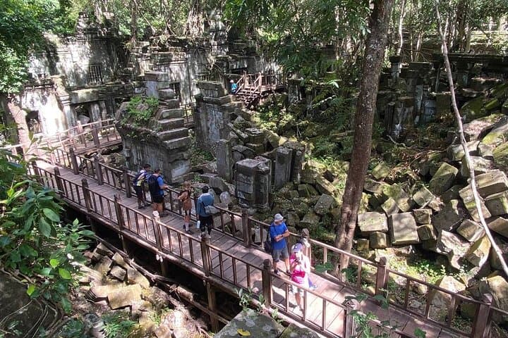 Beng Mealea Temple Tour: Explore Cambodia’s Wild Angkor and Artisan Workshops