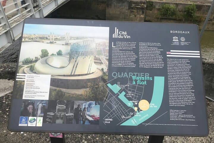 Grand Cru Secrets of Bordeaux: Self-Guided Exploration Game in Chartrons photo 4