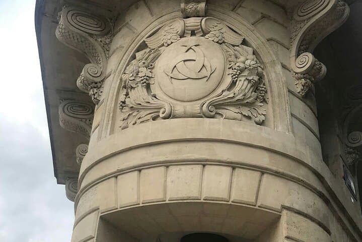 Grand Cru Secrets of Bordeaux: Self-Guided Exploration Game in Chartrons photo 6