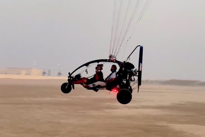 Private Doha Paratrike: Aerial Tour Over Desert, Coast and Skyline photo 2