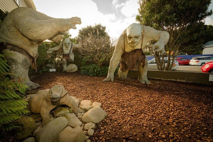 Wellington Private Full-Day Highlights Tour — Beehive, Cable Car & Mt Victoria photo 2