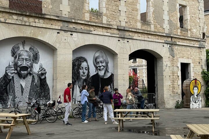 Glide Bordeaux: 3-Hour E-Bike Tour Through UNESCO Streets & Garonne Views photo 6