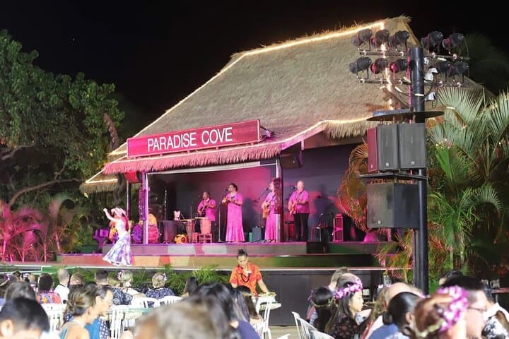Private Waikiki to Paradise Cove Luau Transfer — Stress-Free Ride to Ko Olina photo 4