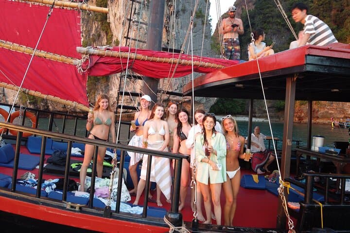 Krabi Private Snorkeling Cruise: Sunset, Sandbars & Bioluminescent Night Swim photo 4