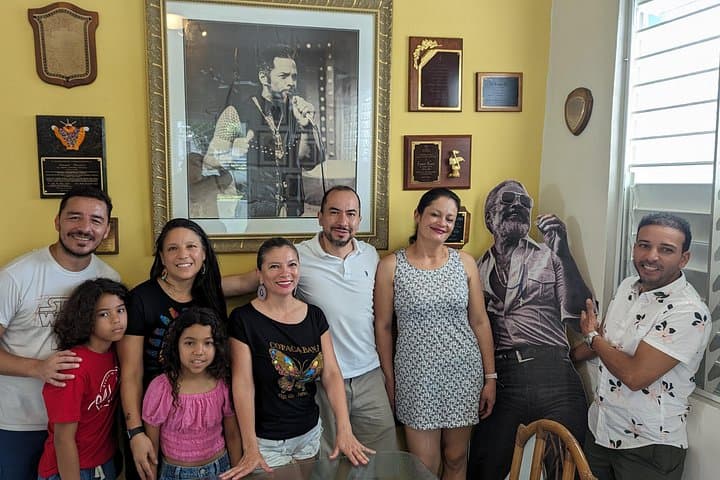 Santurce Salsa Route: Barrio Obrero to 15th Street — Cultural Walking Tour photo 2