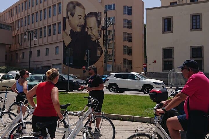 Hidden Palermo Bike Tour & Organic Marsala Wine Tasting photo 2