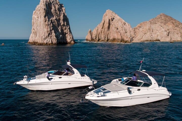 Private Cabo San Lucas Yacht Charter — 3-Hour Arch, Snorkel & Paddle Experience
