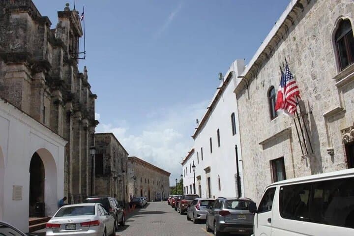 Half-Day Santo Domingo Colonial Tour: Three Eyes Park to Colon Lighthouse photo 5