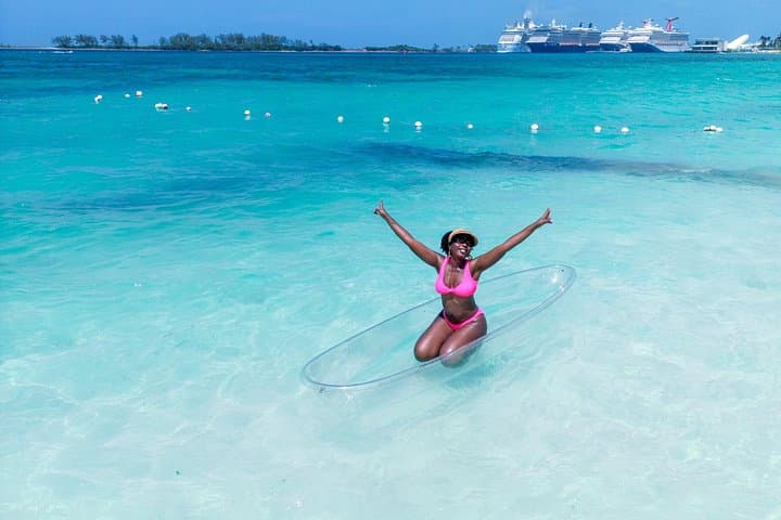 Clear Kayak Photoshoot & Free Cocktail — Nassau’s Crystal-Water Experience photo 3
