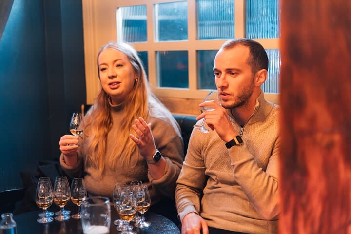 Belfast Single Cask Whiskey Tasting: Discover Rare Single-Malt Drams photo 3