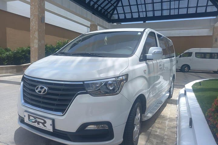 Stress-Free Private Transfer: Punta Cana Airport to Bávaro Hotels photo 4