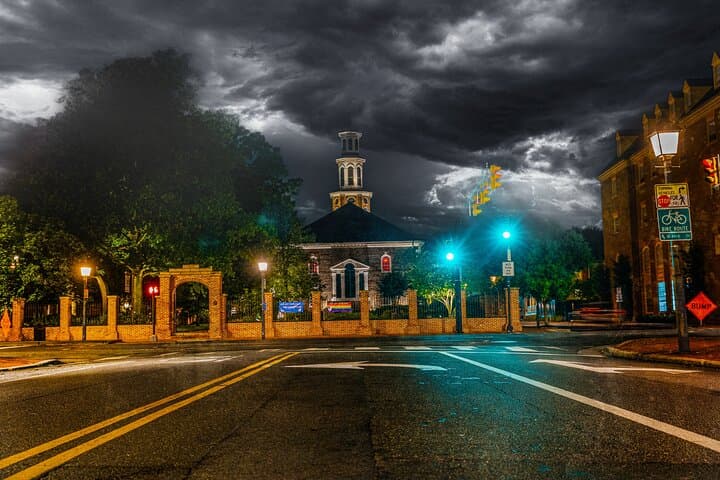 phantoms-of-the-potomac-old-town-alexandria-ghost-walking-tour photo 5