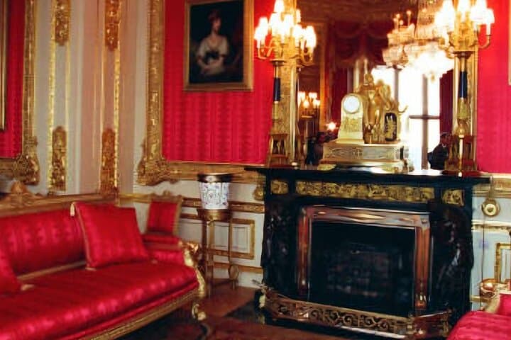 Stonehenge, Windsor Castle & Bath: Private Chauffeur Day Tour from London photo 2