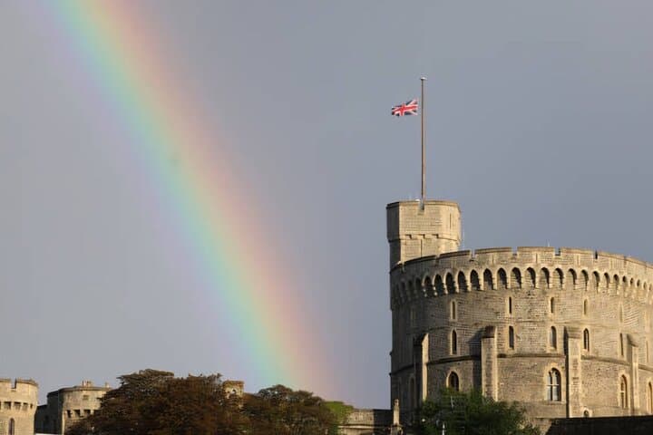 Stonehenge, Windsor Castle & Bath: Private Chauffeur Day Tour from London photo 3