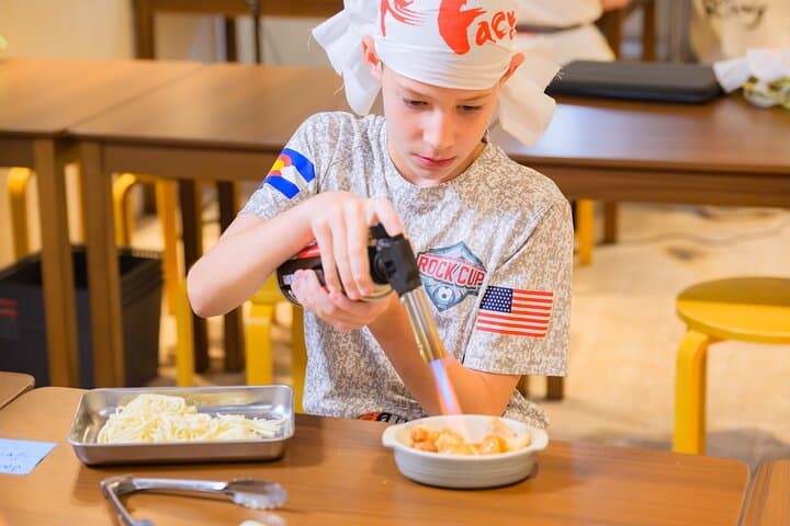 Kyoto Private 6-Hour Walking Tour with Hands-On Ramen Making photo 6
