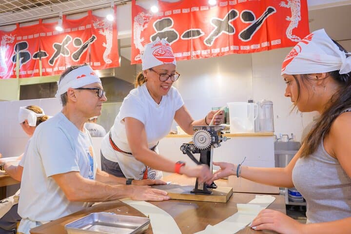 Kyoto Private 6-Hour Walking Tour with Hands-On Ramen Making