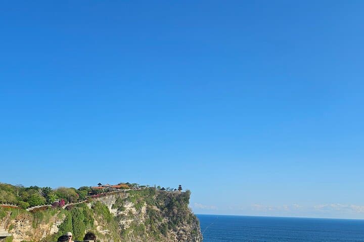 Uluwatu Sunset & Kecak Fire Dance: Cliffside Temple Tour photo 3