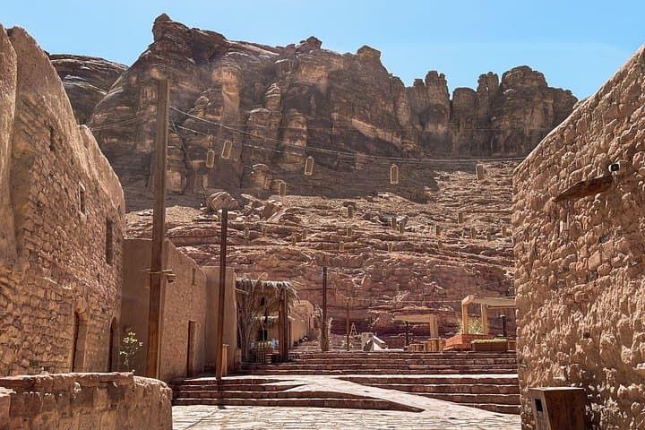 Explore AlUla Old Town: Guided Walking Tour Through Historic Alleyways & AlUla Castle Views photo 4