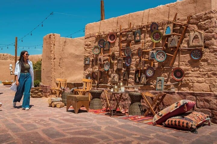 Explore AlUla Old Town: Guided Walking Tour Through Historic Alleyways & AlUla Castle Views
