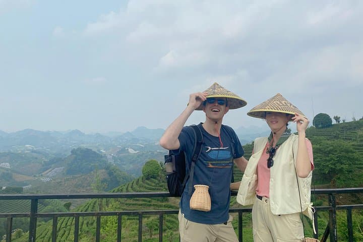 3-Day Private Luxury Guilin Highlights Tour — Li River Cruise to Yangshuo photo 3