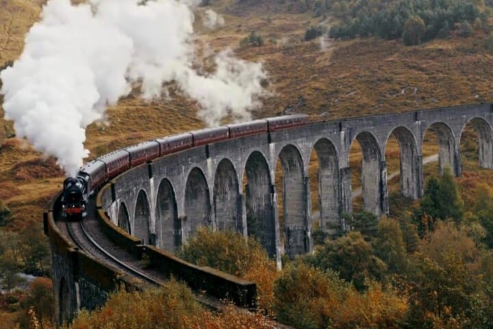 Glenfinnan Viaduct, Glencoe & Fort William: Private Day Tour from Glasgow