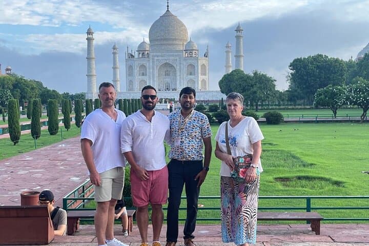 Sunrise to Sunset: Private Day Trip to the Taj Mahal, Agra Fort & Baby Taj from Delhi photo 4