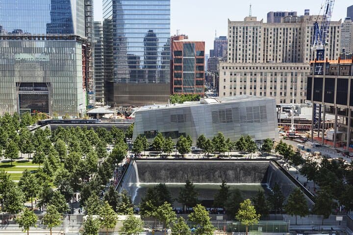 9/11 Memorial & Ground Zero Walking Tour with Optional Museum Entry photo 3