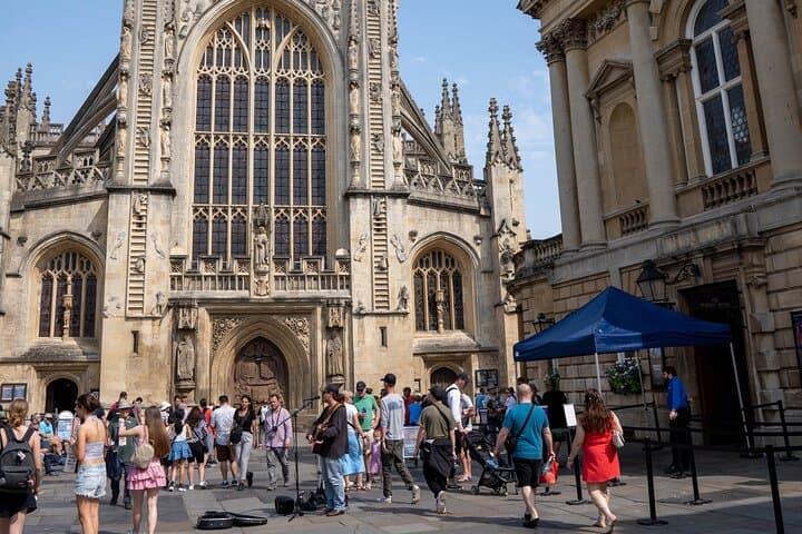 Private Luxury Day Tour: Bath & Stonehenge from London photo 3