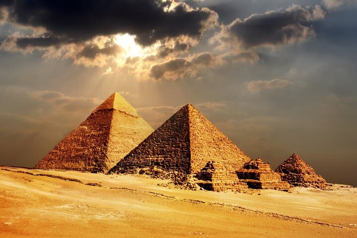 Sharm El Sheikh to Giza: Pyramids & Egyptian Museum Day Tour by Bus photo 2