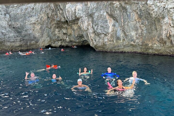 Blue Cave Boat Tour from Dubrovnik: Elafiti Islands, Caves & Snorkeling photo 4