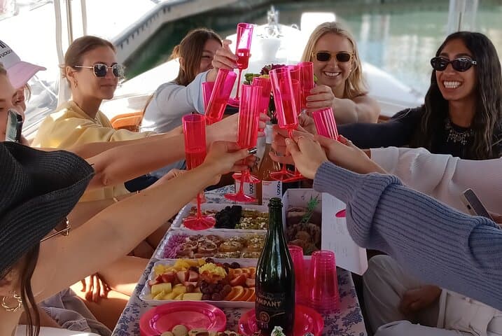 Marina del Rey Romantic Dinner Cruise: Wine, Sushi & Sunset Boat Experience