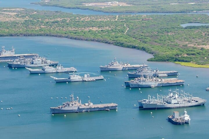 Private Pearl Harbor Tour: USS Arizona Memorial, Battleship Missouri & Honolulu City Highlights photo 3