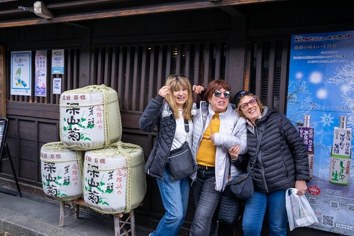 Mt Fuji, Takayama & Nagano Private 3-Day Tour with Local Photographer Guide photo 3
