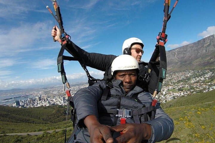 Soar Over Table Mountain and Sip Constantia: Cape Town Half-Day Paragliding & Wine Tour photo 6